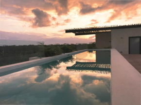✺Luxury 3 Floor Penthouse Loft w Private Rooftop✺